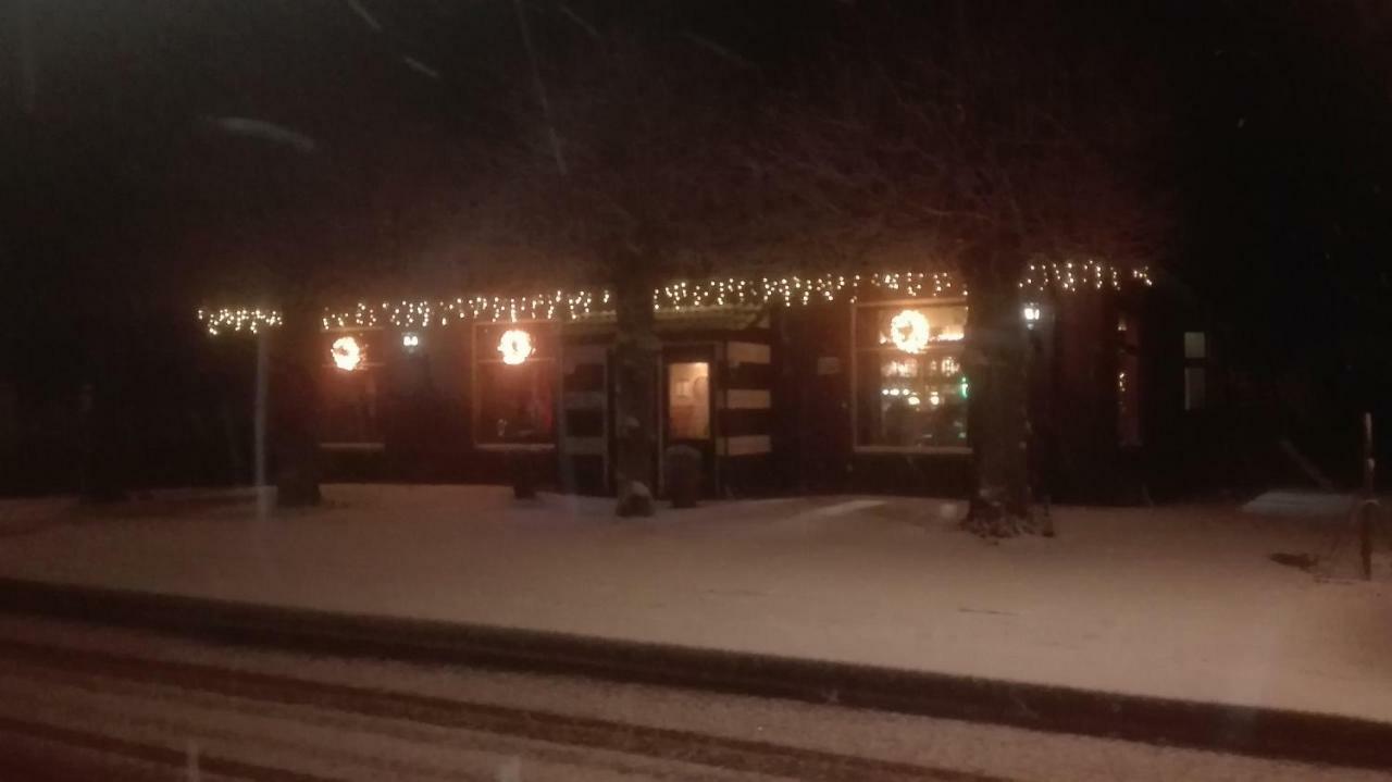 Отель Cafe Langelo Экстерьер фото